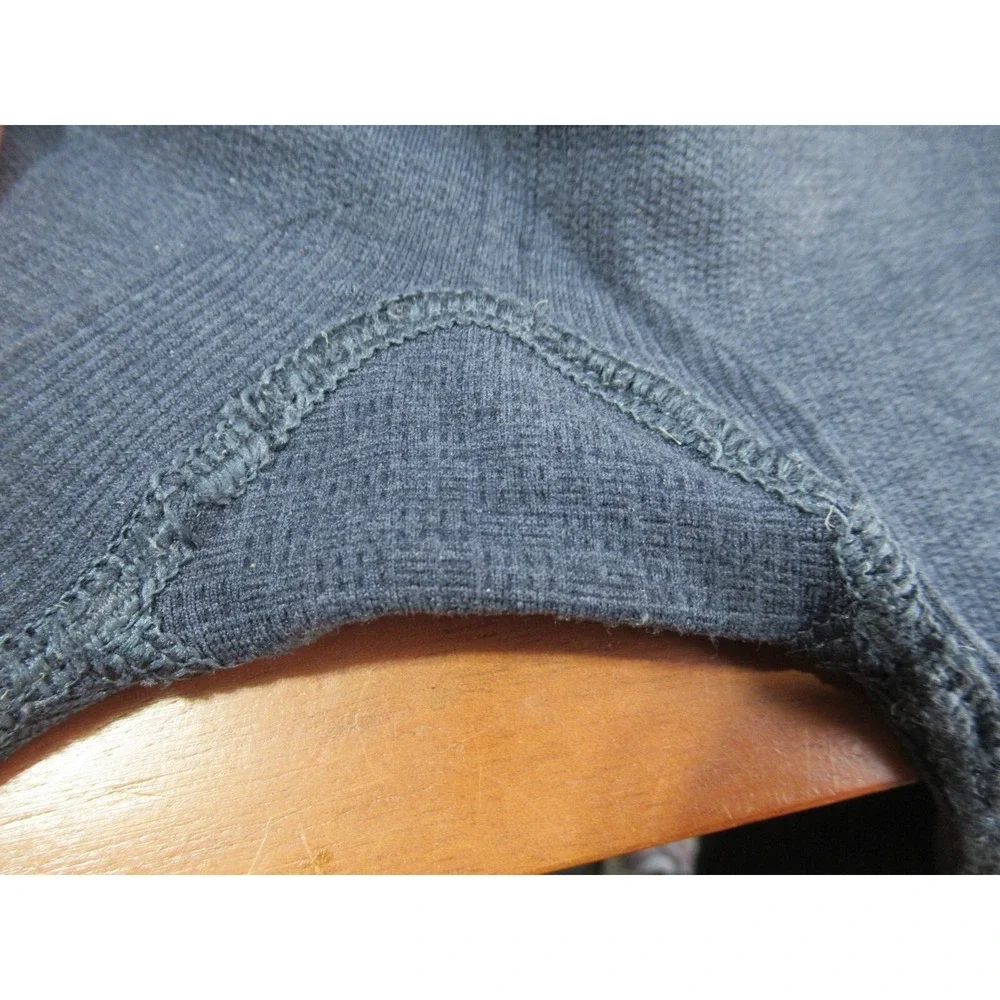 Lululemon Size 4 Blue In The Flow Cropped Low Rise Compression Leggings